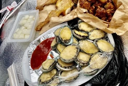 FB0B62FE-334A-4F38-A5DD-A7871D354F91